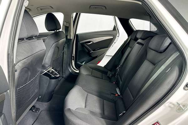 2015 Hyundai i40 ACTIVE VF 2 UPGRADE