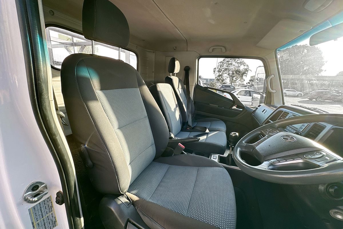 2019 Hyundai Mighty EX8 SUPER CAB FLAT DECK (LWB) QT-2 REAR WHEEL DRIVE