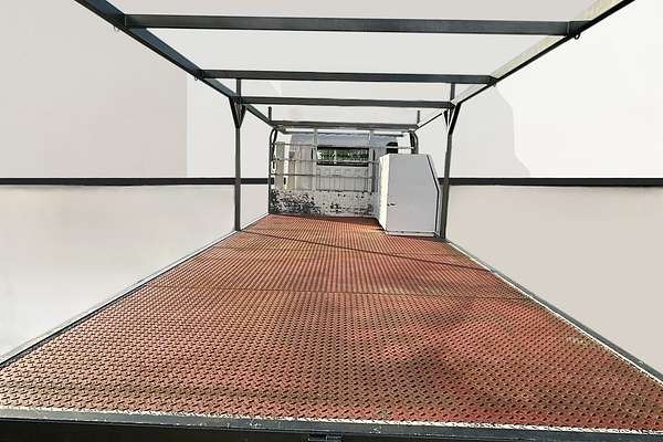 2019 Hyundai Mighty EX8 SUPER CAB FLAT DECK (LWB) QT-2 REAR WHEEL DRIVE