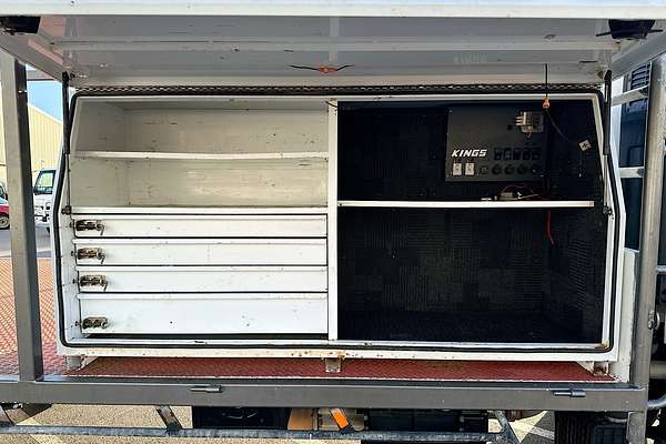 2019 Hyundai Mighty EX8 SUPER CAB FLAT DECK (LWB) QT-2 REAR WHEEL DRIVE