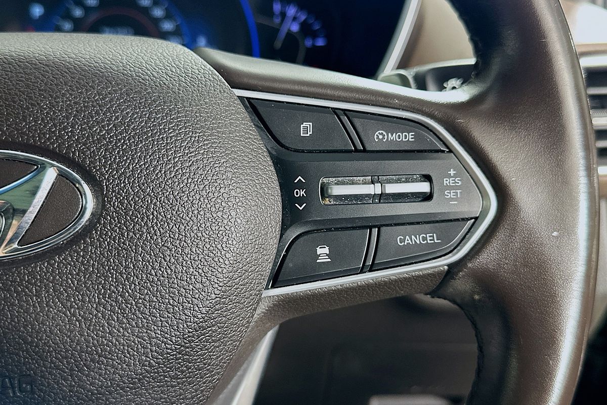 2019 Hyundai Santa Fe Highlander TM.2