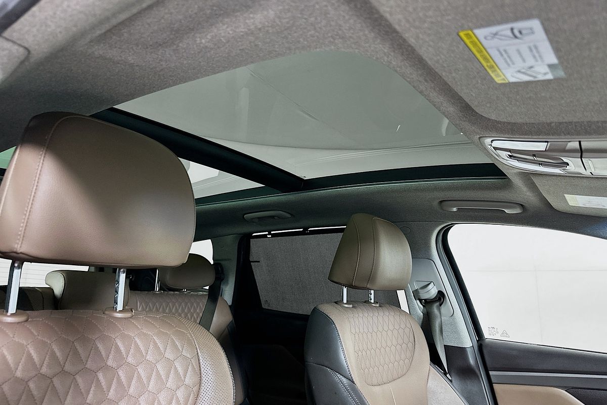 2019 Hyundai Santa Fe Highlander TM.2