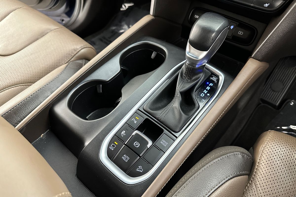 2019 Hyundai Santa Fe Highlander TM.2