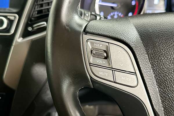 2017 Hyundai SANTA FE ACTIVE (4x4) DM5 MY18