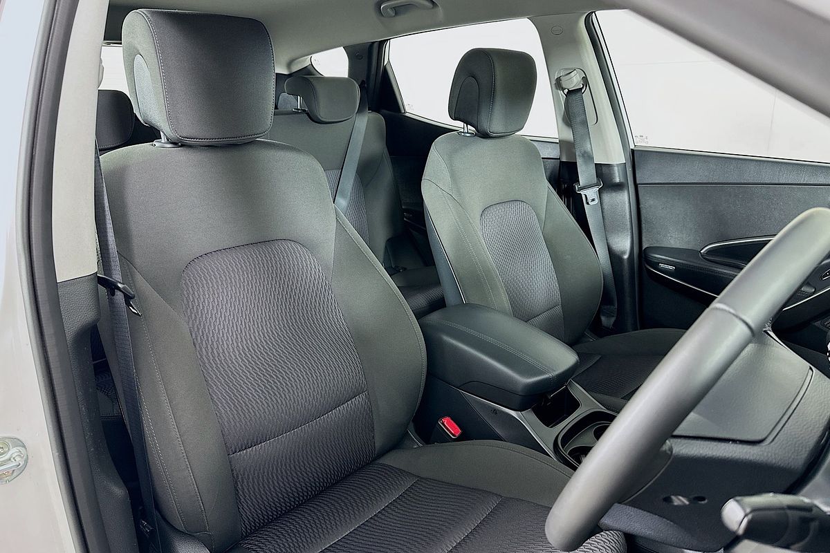 2016 Hyundai Santa Fe Active DM3 Series II