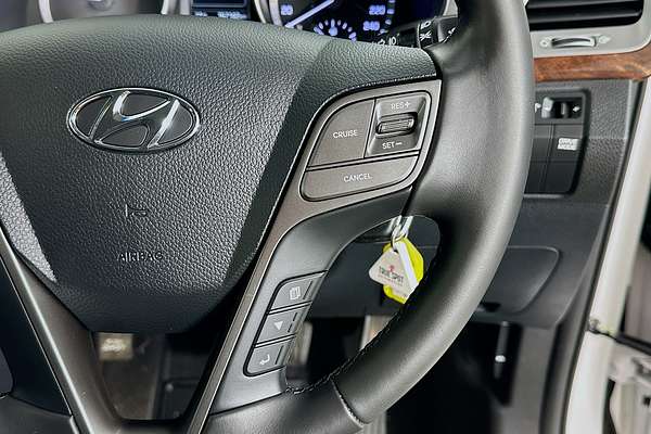 2016 Hyundai Santa Fe Active DM3 Series II