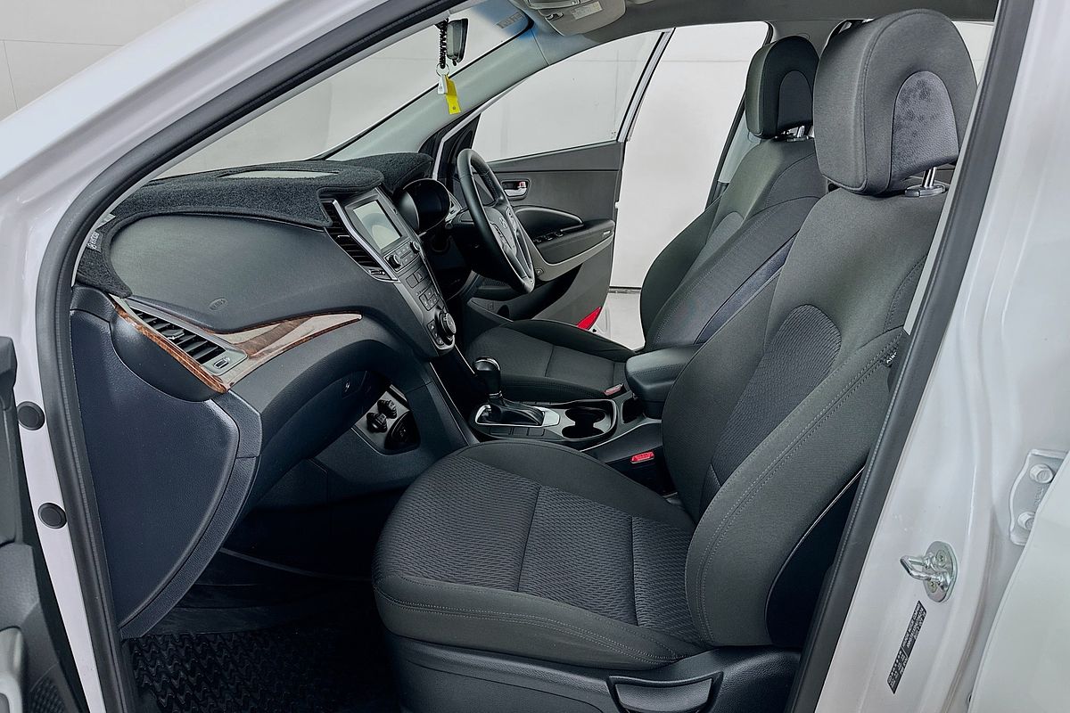 2016 Hyundai Santa Fe Active DM3 Series II
