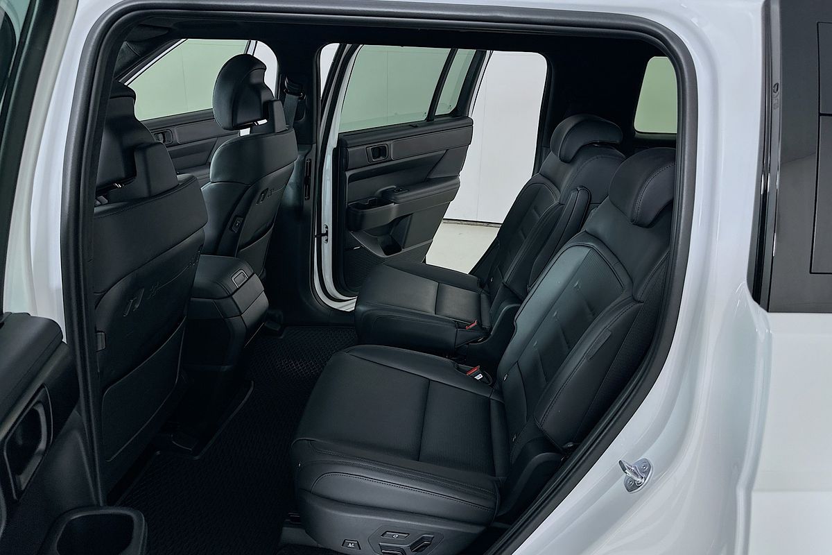 2025 Hyundai Santa Fe CALLIGRAPHY (6 SEAT) (BLK INT) MX5.V1 MY25