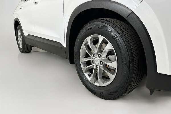 2020 Hyundai Santa Fe Active TM.2