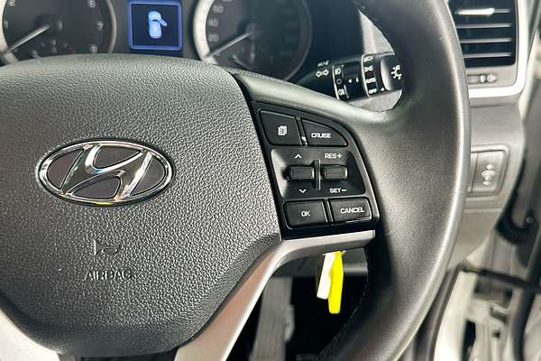 2017 Hyundai TUCSON ACTIVE X (FWD) TL