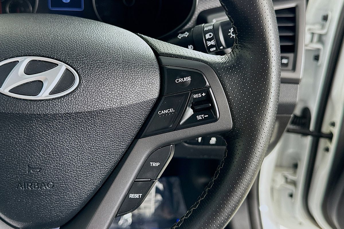 2017 Hyundai VELOSTER SR TURBO FS5 SERIES 2 MY16