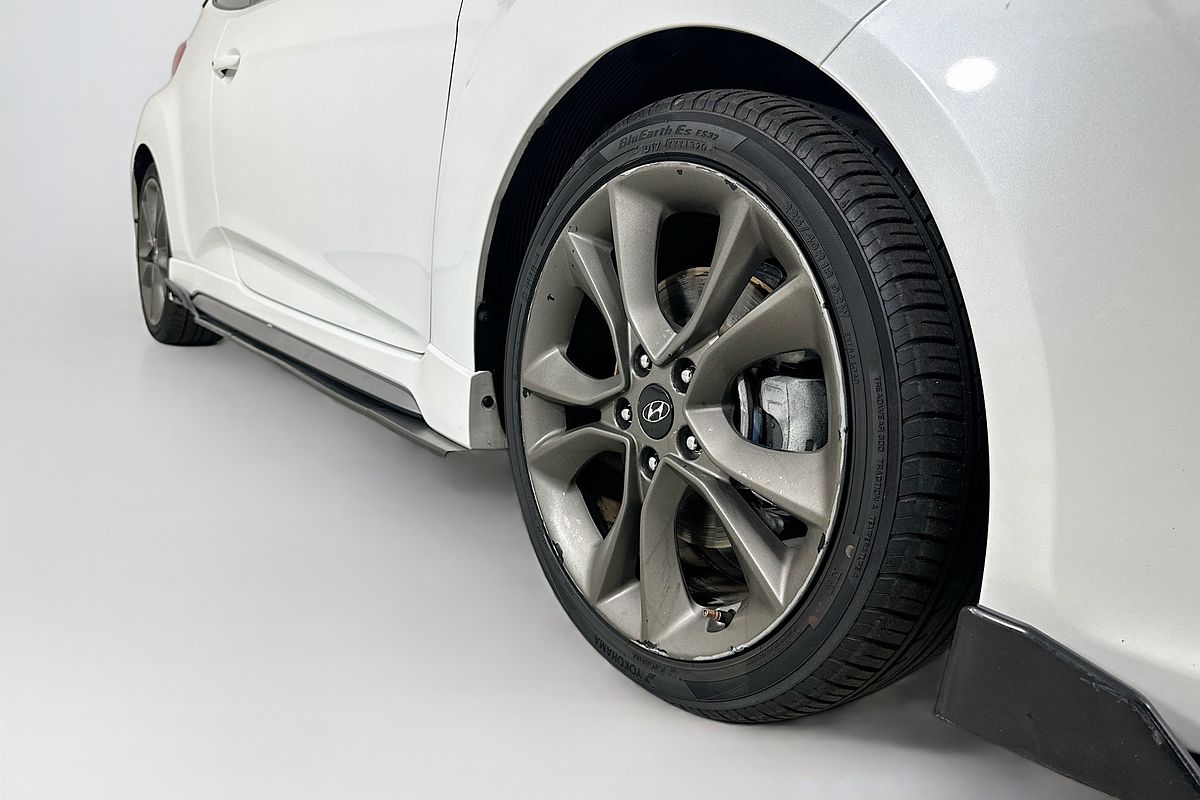 2015 Hyundai VELOSTER SR TURBO FS3