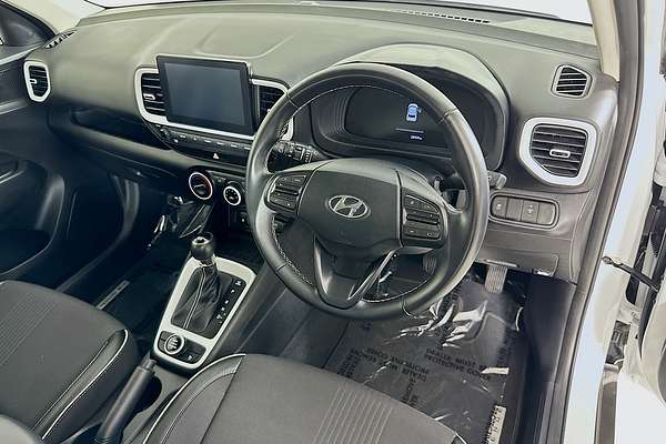 2023 Hyundai Venue ACTIVE QX.V5