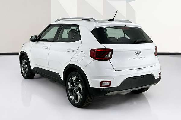 2023 Hyundai Venue ACTIVE QX.V5