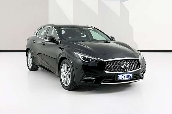 2017 INFINITI Q30 GT 1.6t H15