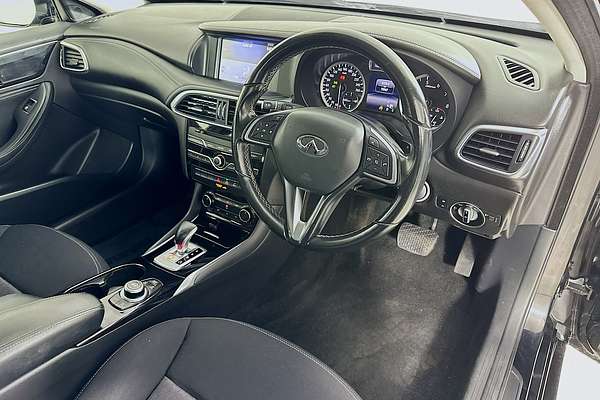 2017 INFINITI Q30 GT 1.6t H15