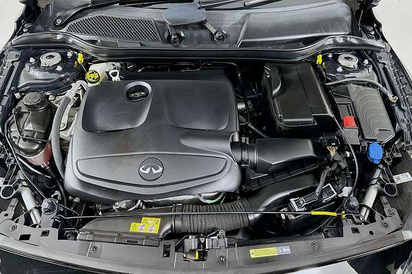 2017 INFINITI Q30 GT 1.6t H15