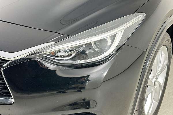 2017 INFINITI Q30 GT 1.6t H15