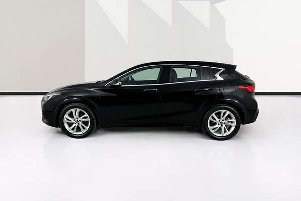 2017 INFINITI Q30 GT 1.6t H15