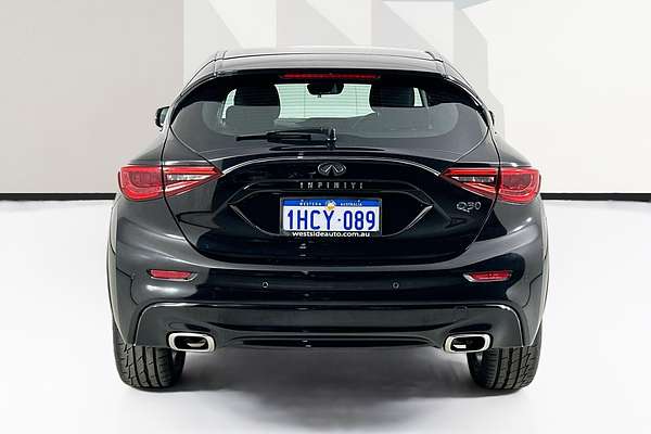 2017 INFINITI Q30 GT 1.6t H15