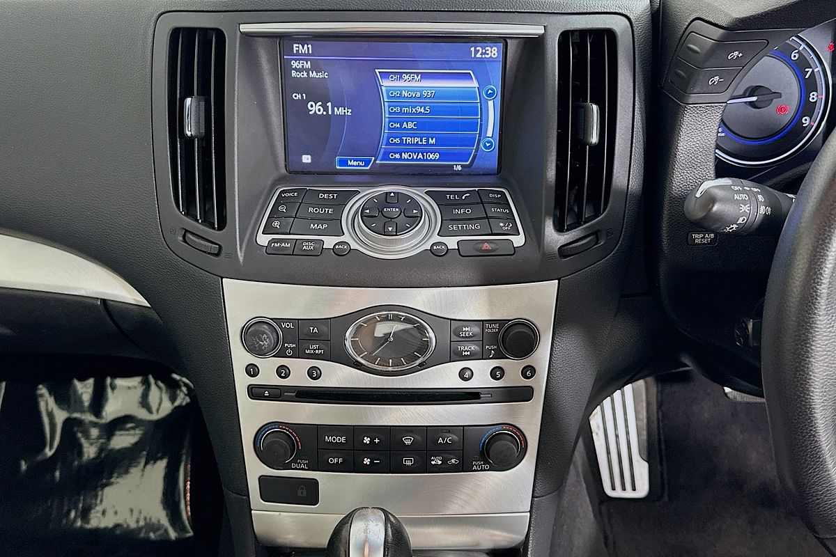 2015 INFINITI Q60 3.7 S PREMIUM