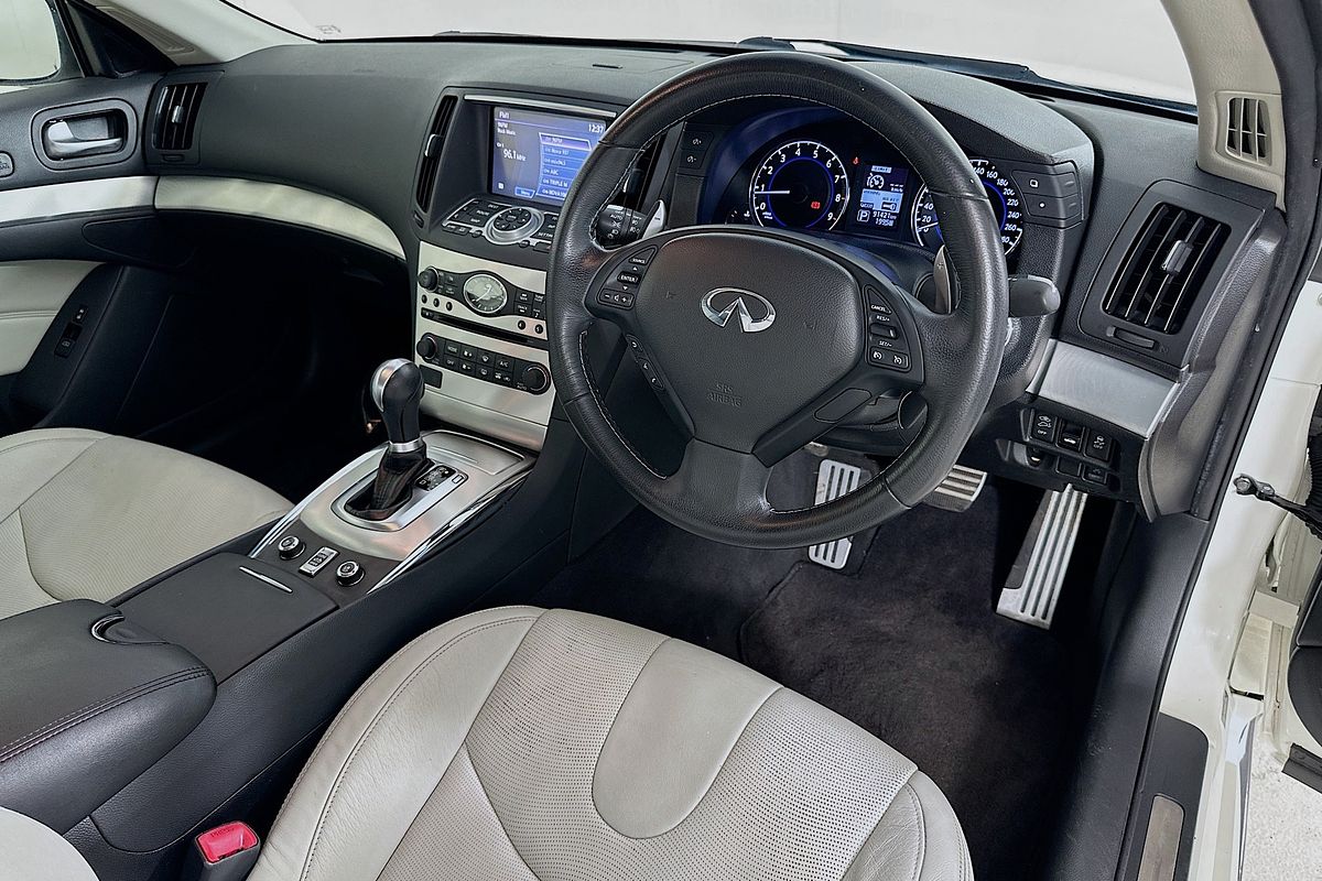 2015 INFINITI Q60 3.7 S PREMIUM