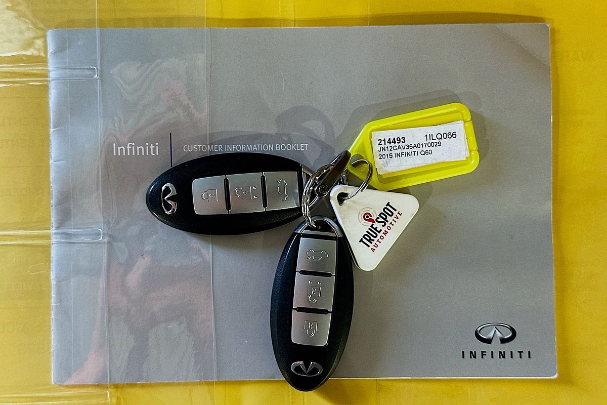 2015 INFINITI Q60 3.7 S PREMIUM