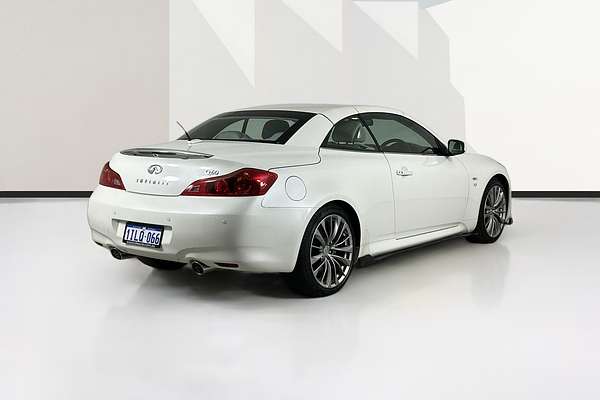 2015 INFINITI Q60 3.7 S PREMIUM