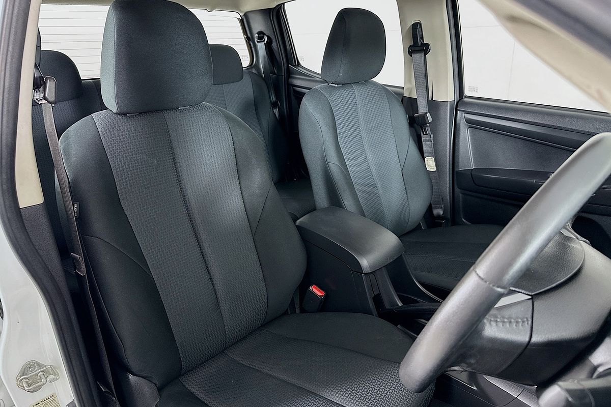 2015 Isuzu D-MAX SX HI-RIDE (4x2) TF MY15 REAR WHEEL DRIVE