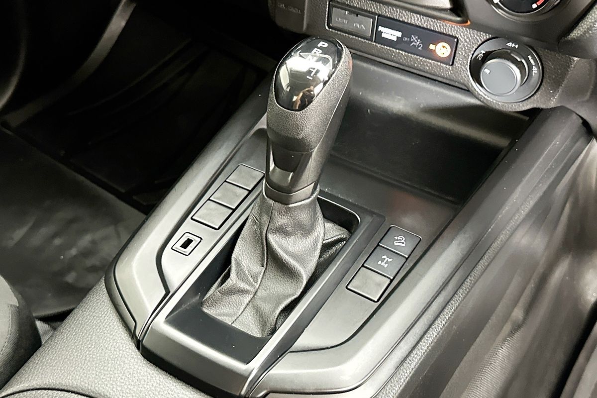2021 Isuzu D-MAX SX (4x4) RG MY22 4X4