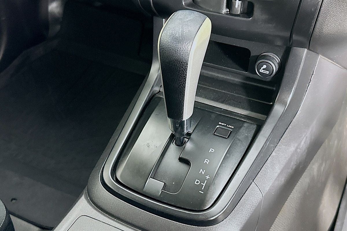 2015 Isuzu D-MAX SX HI-RIDE (4x2) TF MY15 REAR WHEEL DRIVE