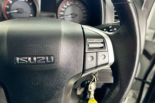 2017 Isuzu D-MAX SX (4x2) TF MY17 REAR WHEEL DRIVE