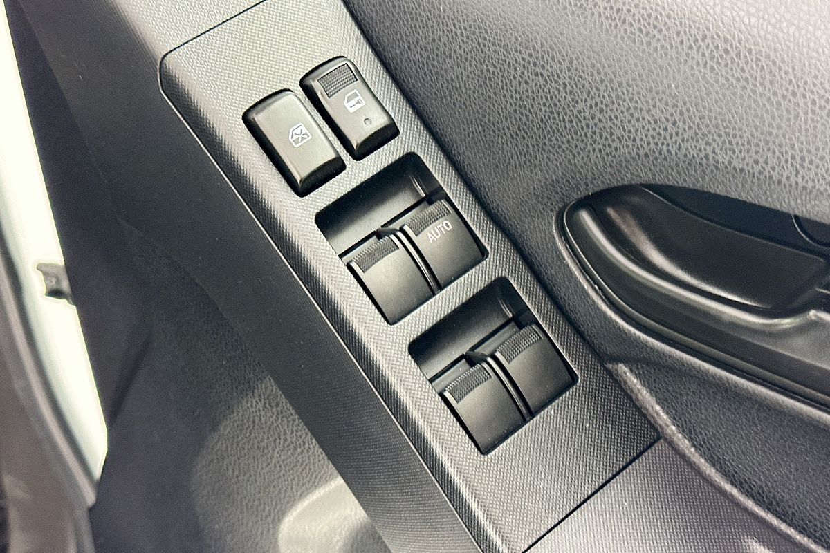 2017 Isuzu D-MAX SX (4x4) TF MY17 4X4