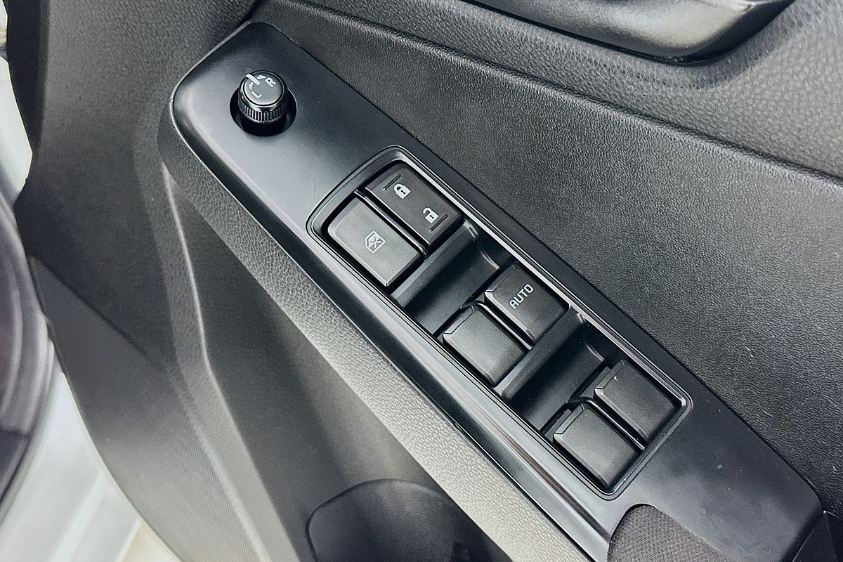 2020 Isuzu D-MAX SX (4x2) RG MY21 REAR WHEEL DRIVE