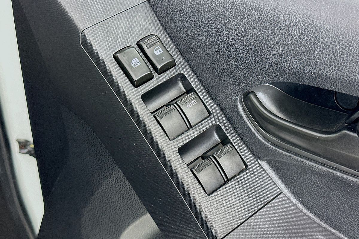 2018 Isuzu D-MAX SX HI-RIDE (4x2) TF MY18 REAR WHEEL DRIVE