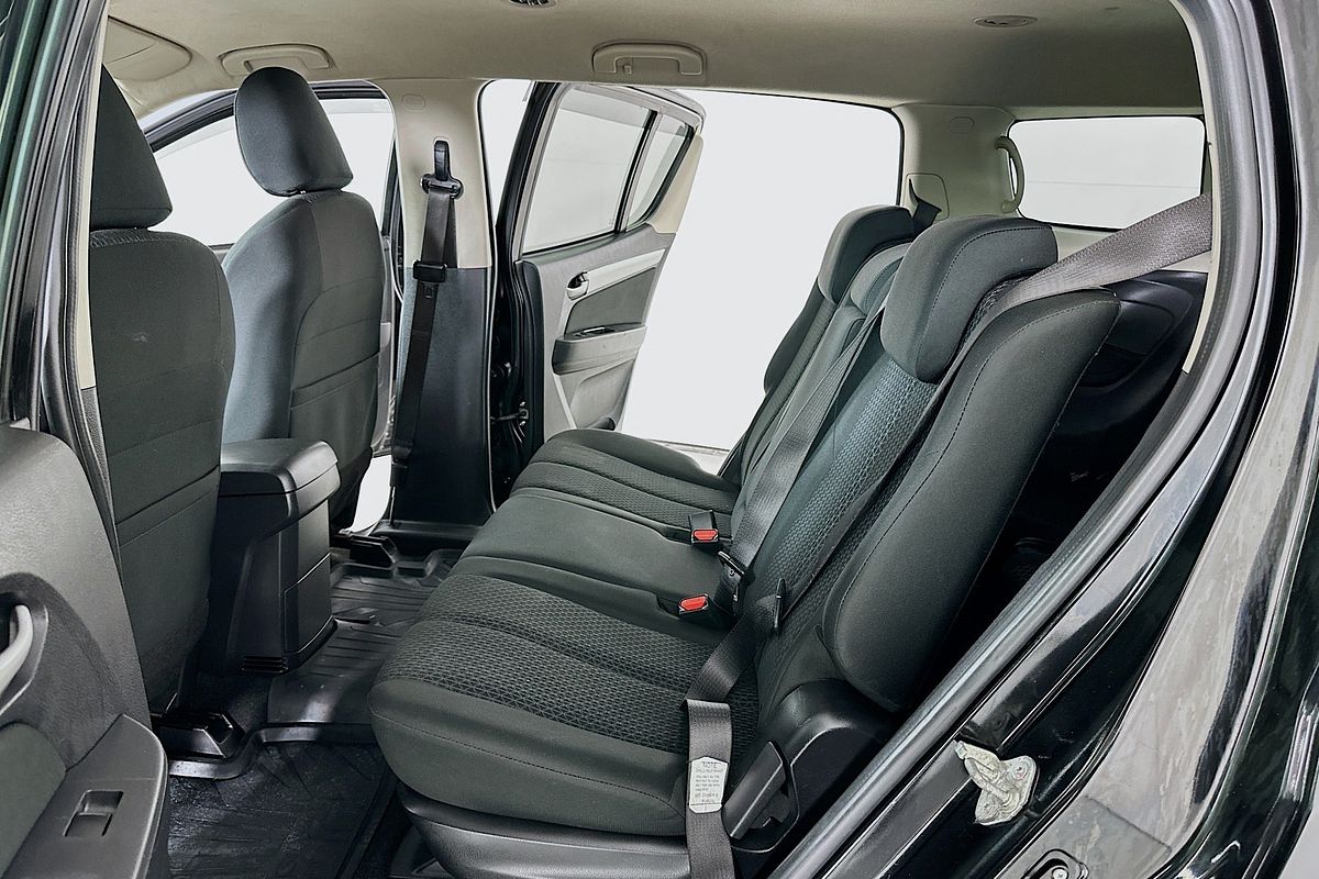 2014 Isuzu MU-X LS-U (4x2) UC