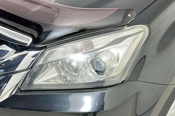 2014 Isuzu MU-X LS-U (4x2) UC