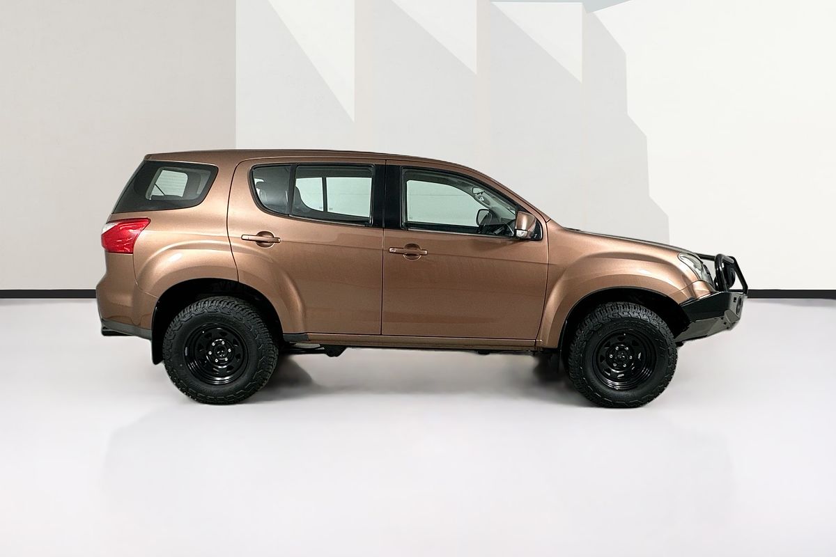 2014 Isuzu MU-X LS-M (4x4) UC