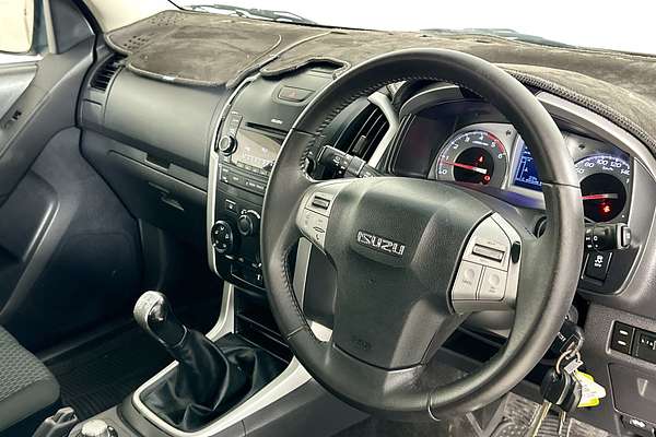 2014 Isuzu MU-X LS-M (4x4) UC