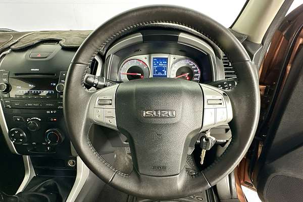 2014 Isuzu MU-X LS-M (4x4) UC