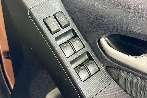 2014 Isuzu MU-X LS-M (4x4) UC