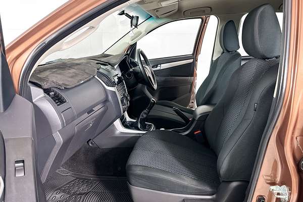 2014 Isuzu MU-X LS-M (4x4) UC