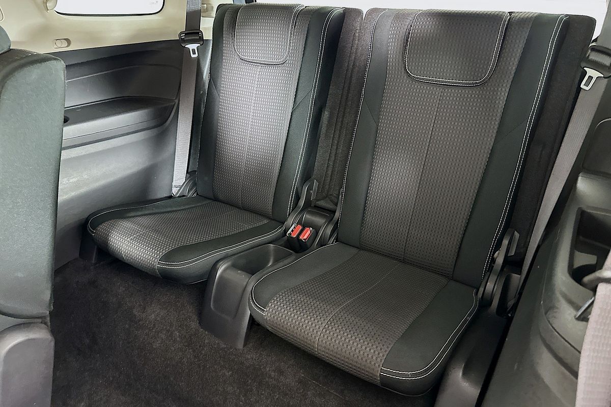 2017 Isuzu MU-X LS-U (4x2) UC MY17