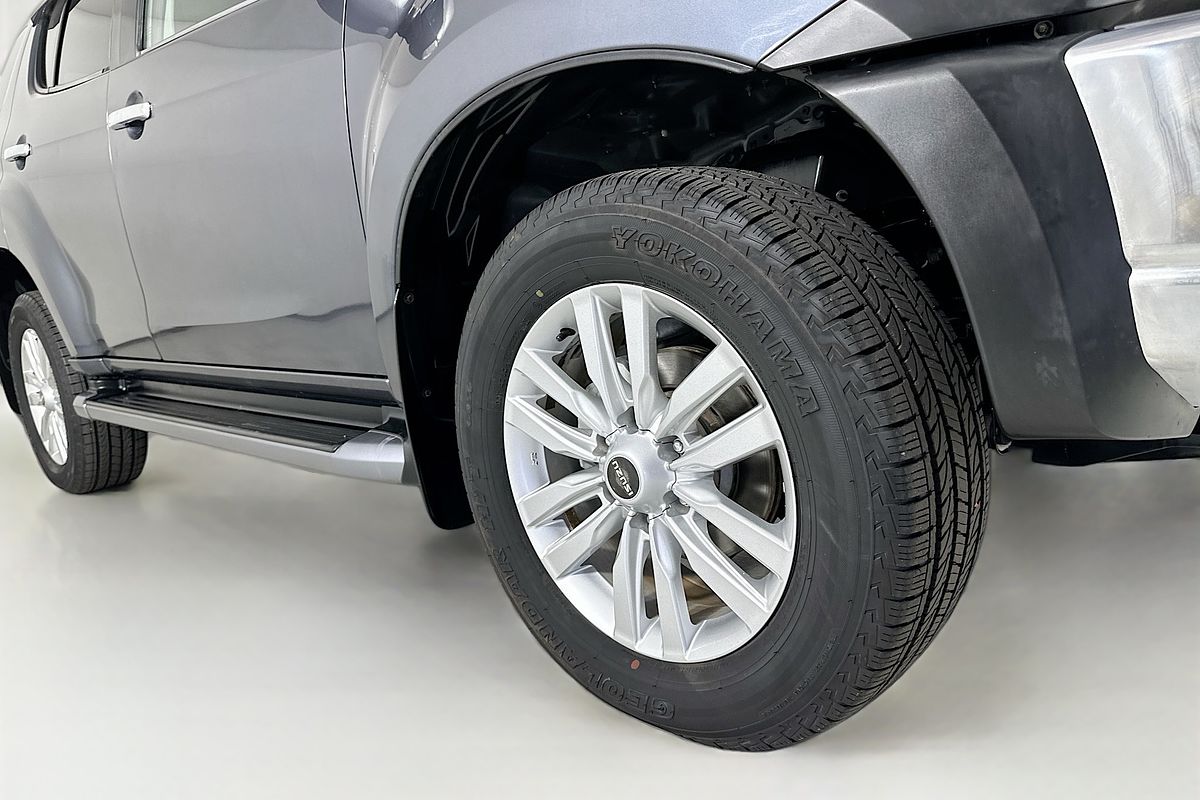 2017 Isuzu MU-X LS-U (4x2) UC MY17