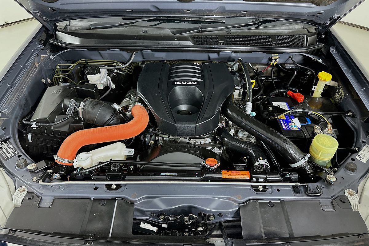 2017 Isuzu MU-X LS-U (4x2) UC MY17