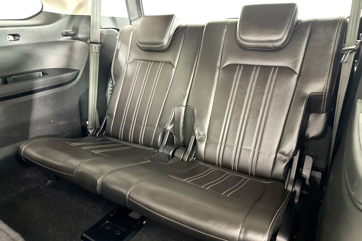 2022 Isuzu MU-X LS-T (4x4) RJ5 MY22.75