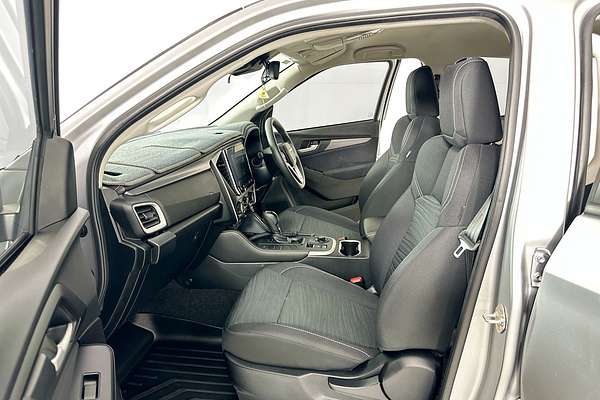 2024 Isuzu MU-X LS-M (4x4) MY24