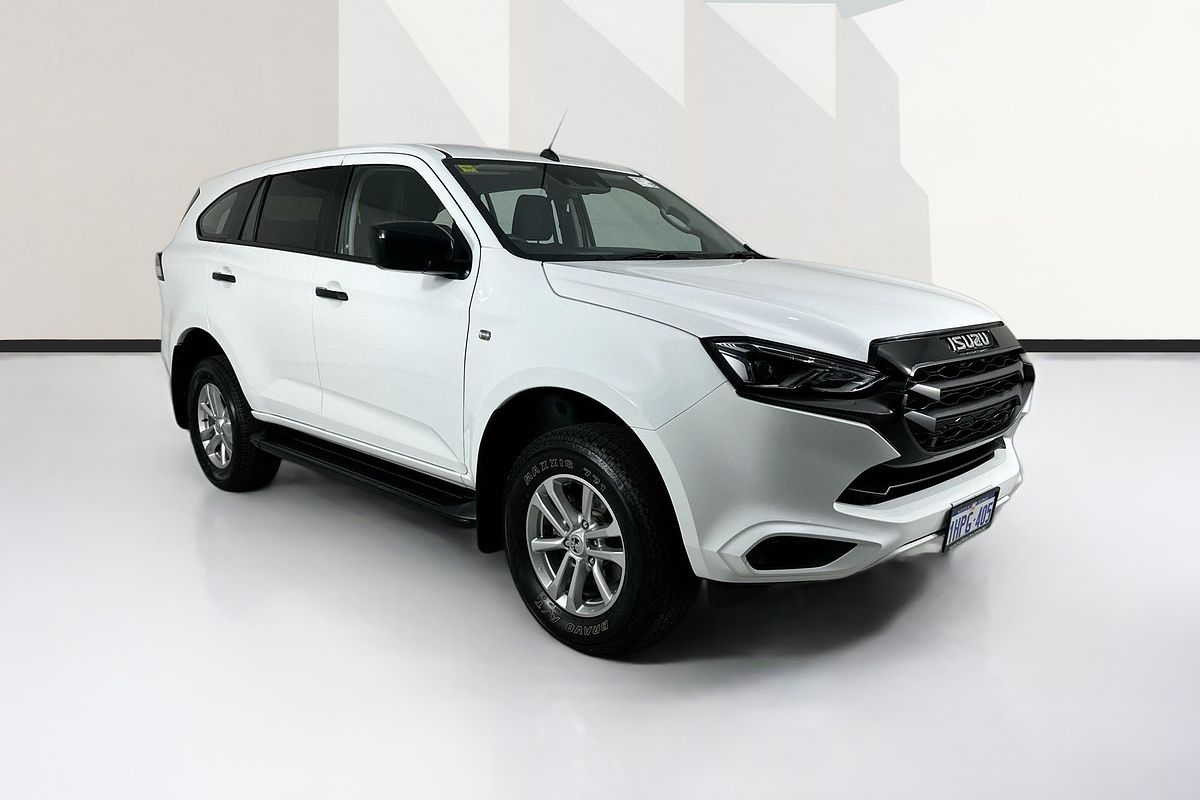 2022 Isuzu MU-X LS-M