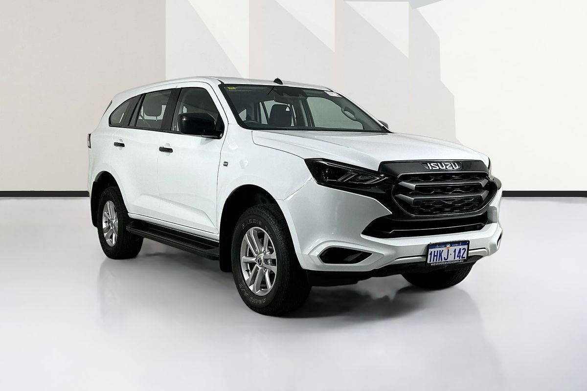 2022 Isuzu MU-X LS-M