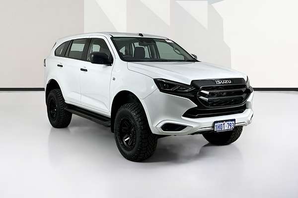 2022 Isuzu MU-X LS-M